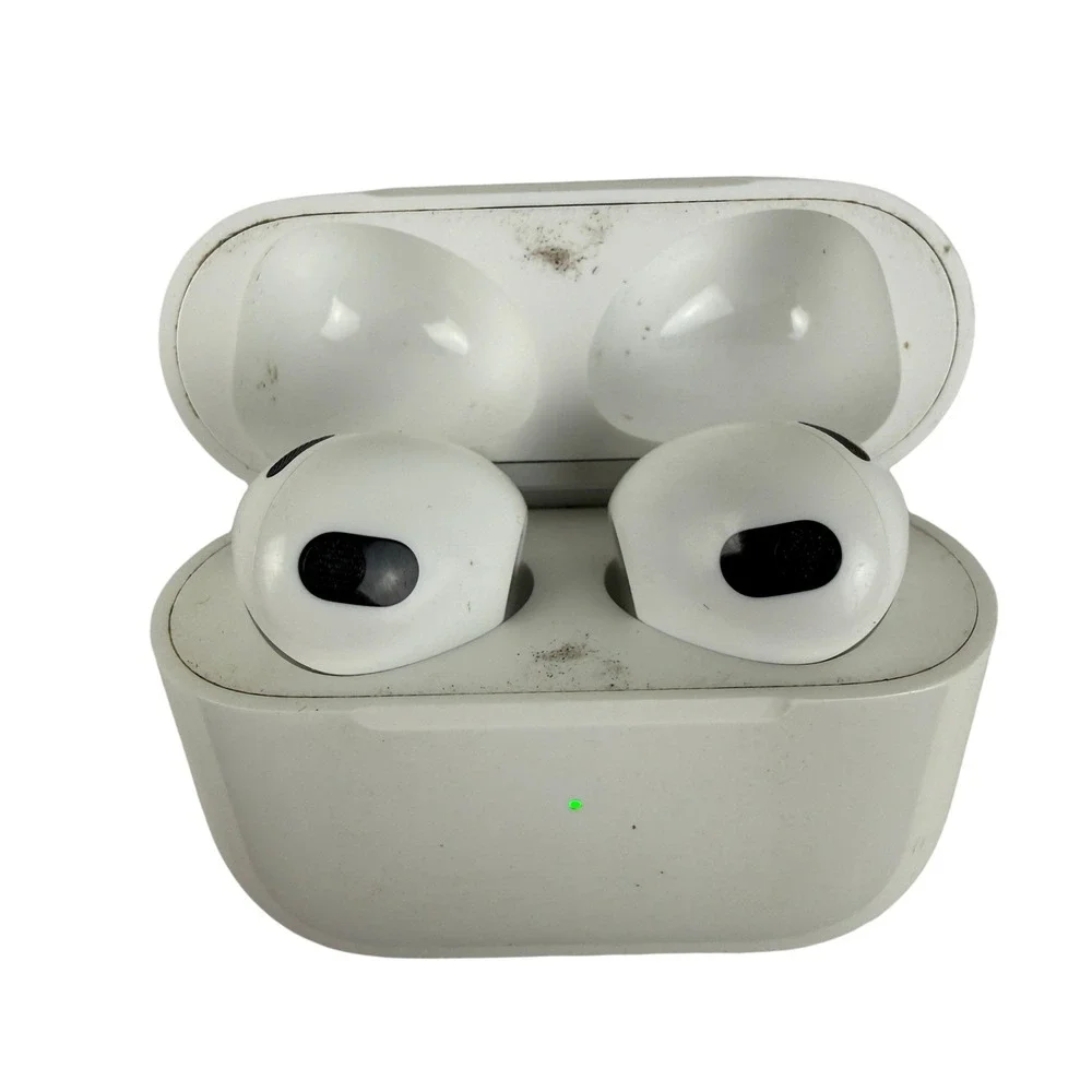 Apple AirPods 3rd Gen Wireless Earbuds with MagSafe Charging Case A2564 White